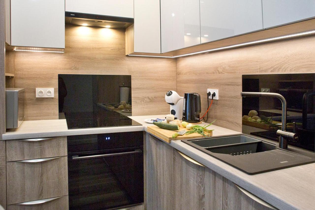 Goclaw P&O Serviced Apartments Varsavia Esterno foto